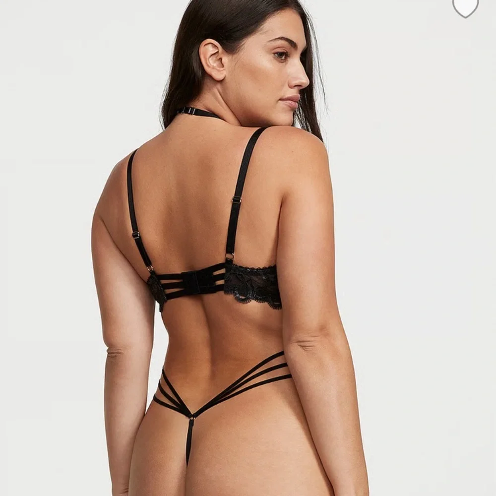 Victoria’s Secret Very Sexy Shimmer Heart Open Cup Strappy Playsuit Size XXL New